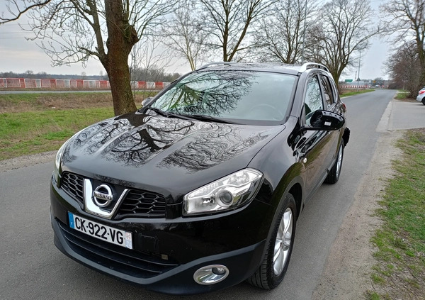 Nissan Qashqai+2 cena 23500 przebieg: 223000, rok produkcji 2011 z Września małe 137